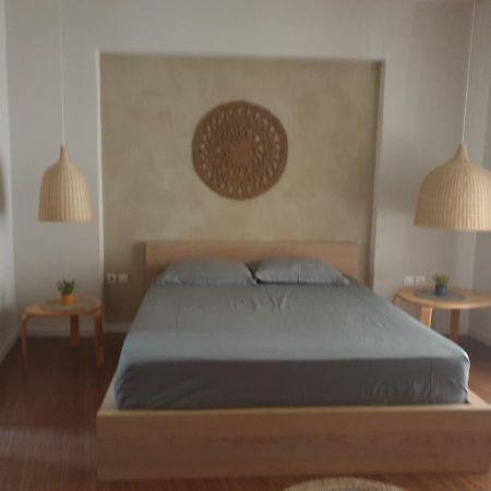 A Pleasent Small -Studio Close To The Port Of Волос Экстерьер фото
